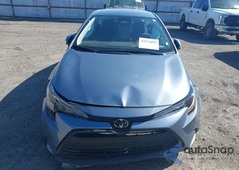 2024 Toyota Corolla Le z USA, uszkodzony, nr VIN 5YFB4MDE2RP088630